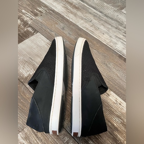 Olukai Pehuea Women's Size 8 W Gray Slip On Sneaker Shoes - Picture 4 of 6